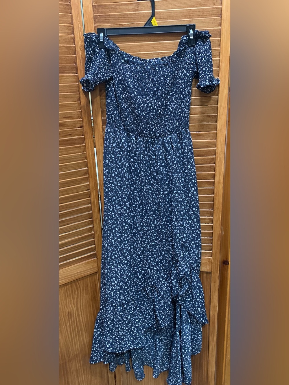 Francesca’s Navy Blue Floral Midi Dress
